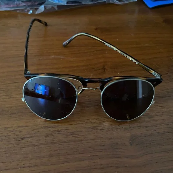 Oliver PeoplesClip Ons Eyeglasses